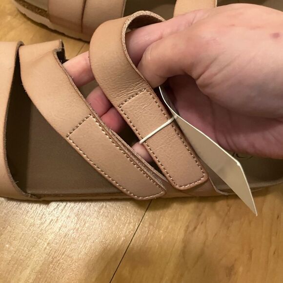 NWT Pink Skechers Arch Comfort with Luxe Foam Sandals - Picture 3 of 7